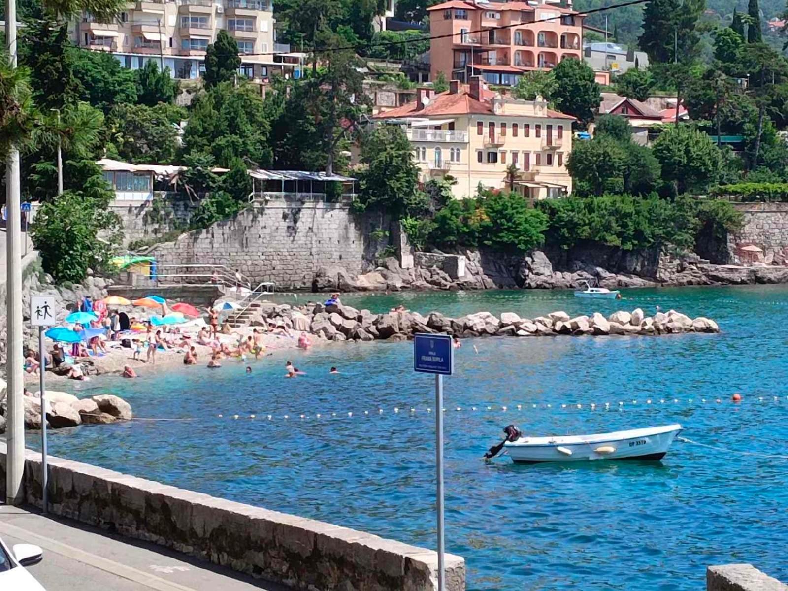 Apartment Zlatko , Steps To The Sea Opatija